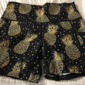 Constantly Varied Gear 5” shorts Fineapple